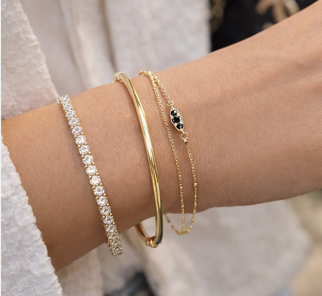 צמיד Whisper  בר יהלומים שחורים