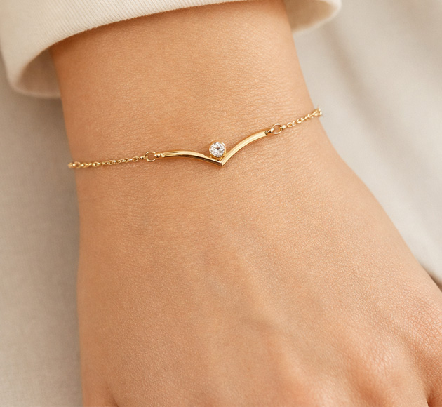 צמיד Whisper V עם יהלום